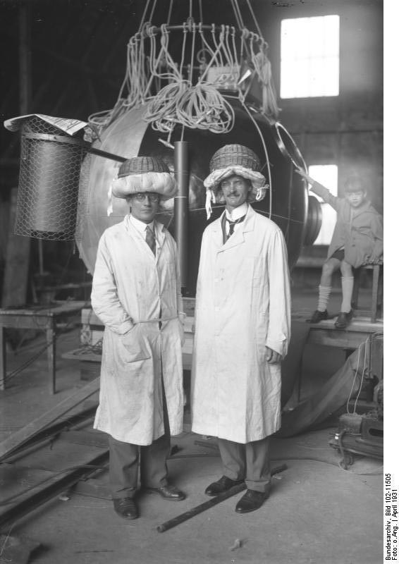 Preparing for Stratospheric Flight. Piccard and his assistant Paul Kipfer in 1931. 