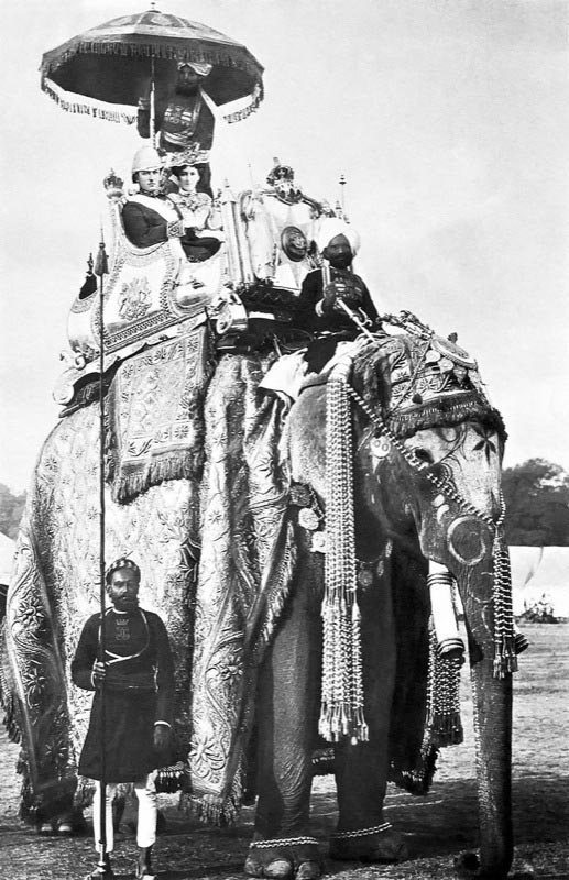 The Governor-General of India George Curzon with his wife Mary Curzon on an elephant in Delhi, 29 December 1902.
