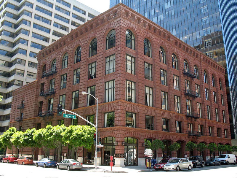 Folger Coffee Company Building, 101 Howard St., San Francisco, California, USA.