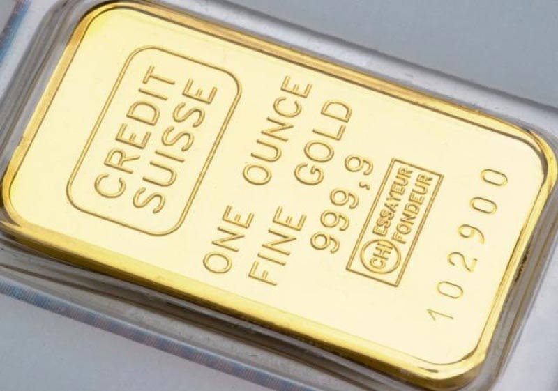 One ounce gold bar.