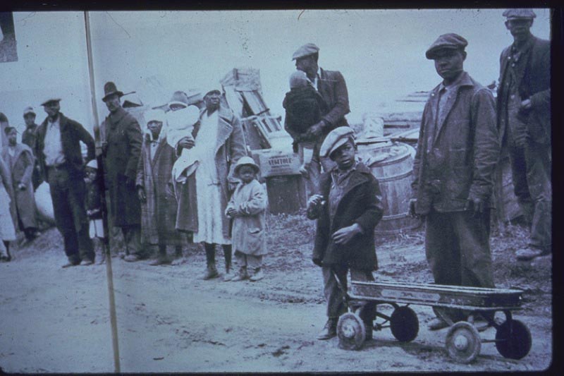 Black refugees evicted from sharecropping, now on the roadside. Parkin, Arkansas.