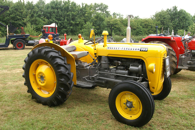 A Massey-Ferguson 35X. These were produced in around 1960. 