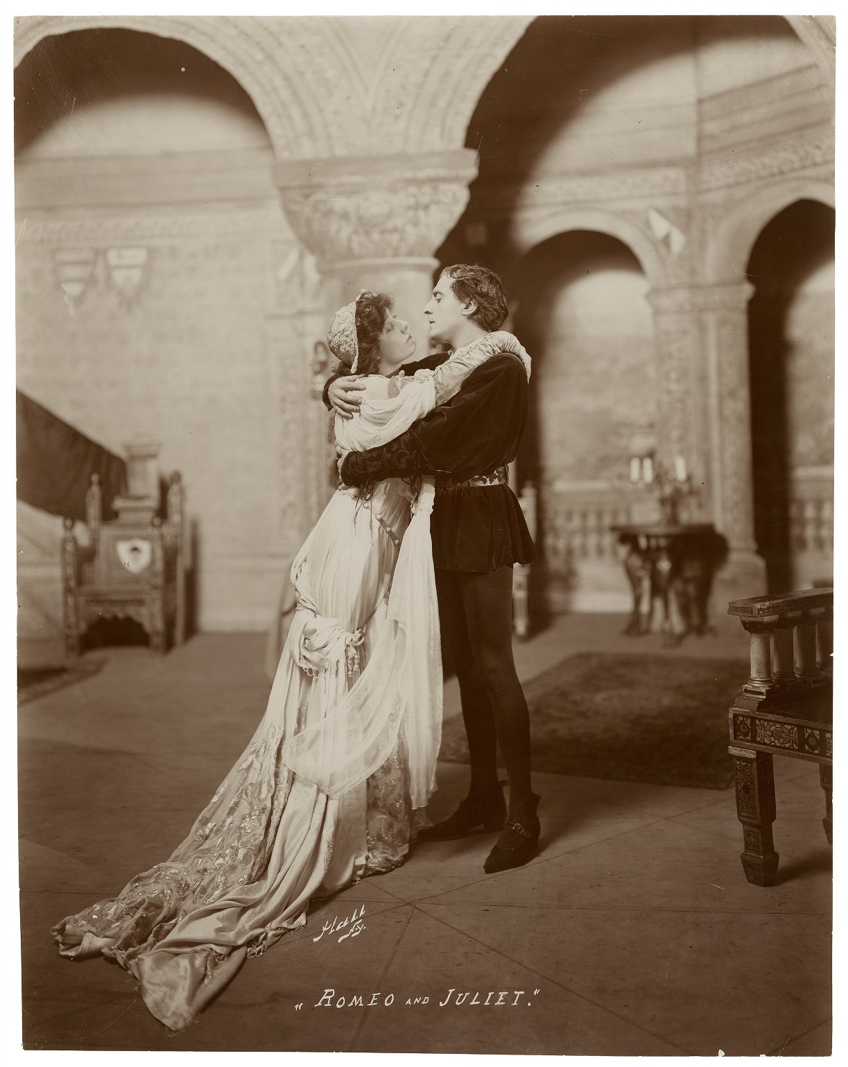 Julia Marlowe and Edward Sothern in Romeo and Juliet, 1904